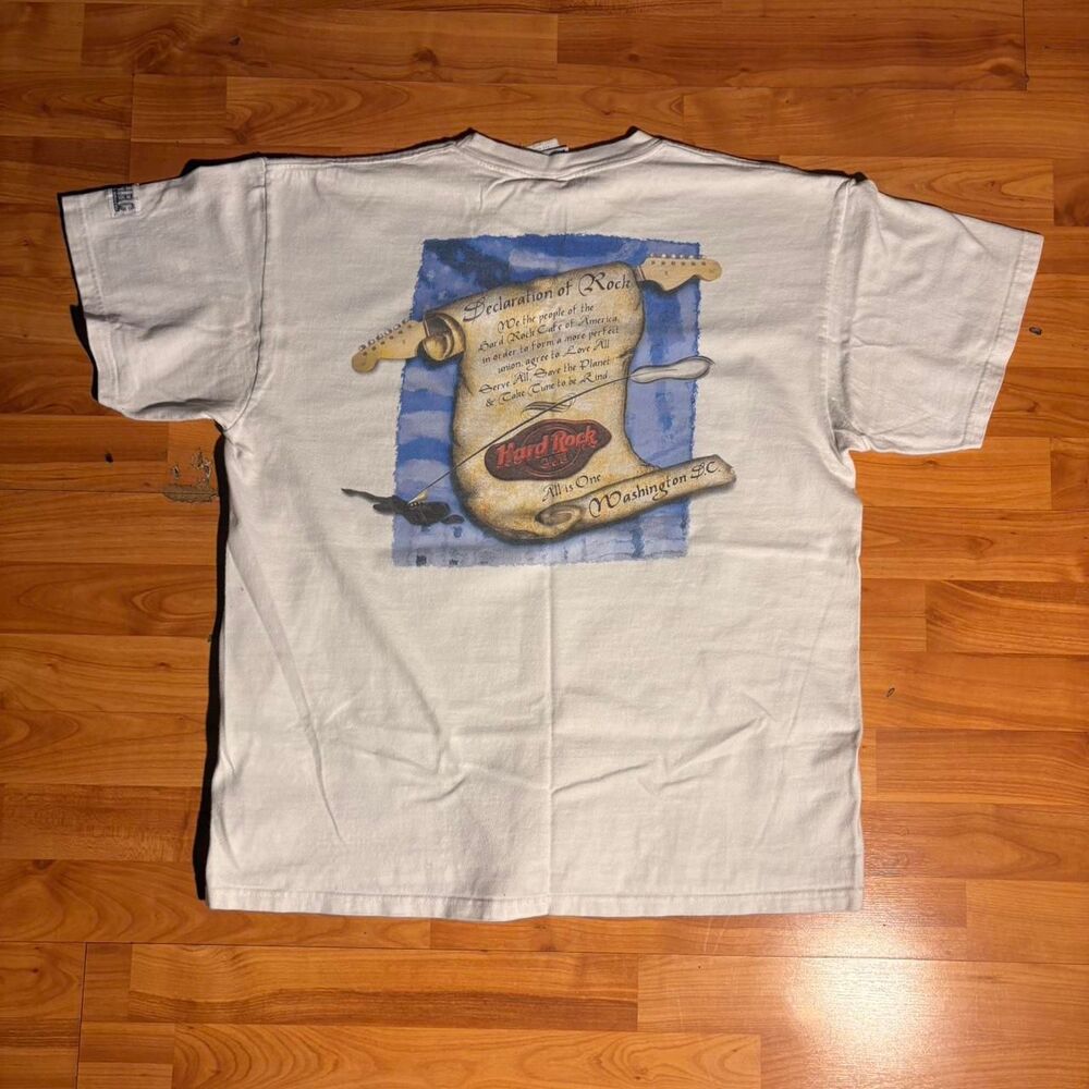 Vintage Hard Rock Cafe Declaration of Rock White Tee Size L Music Shirt